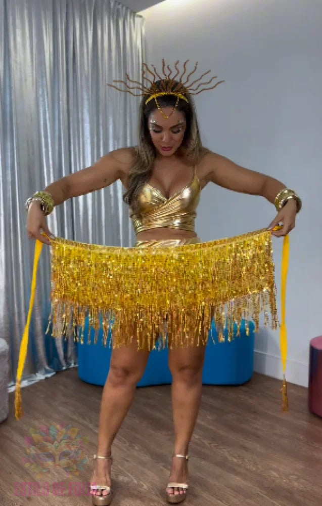 Kit Rainha do Samba - Top Brilhante + Saia de Franjas + Tiara Luxuosa